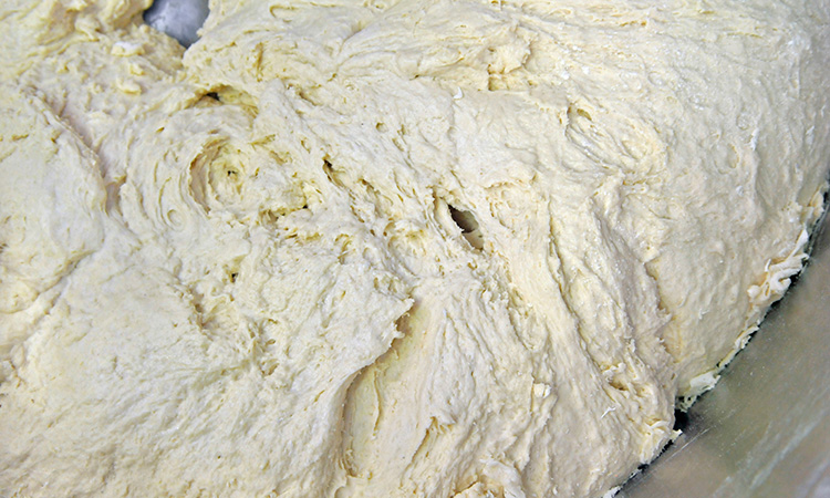 Fabrication du pain - Elaboration de la pâte à pain - 3mn 15s